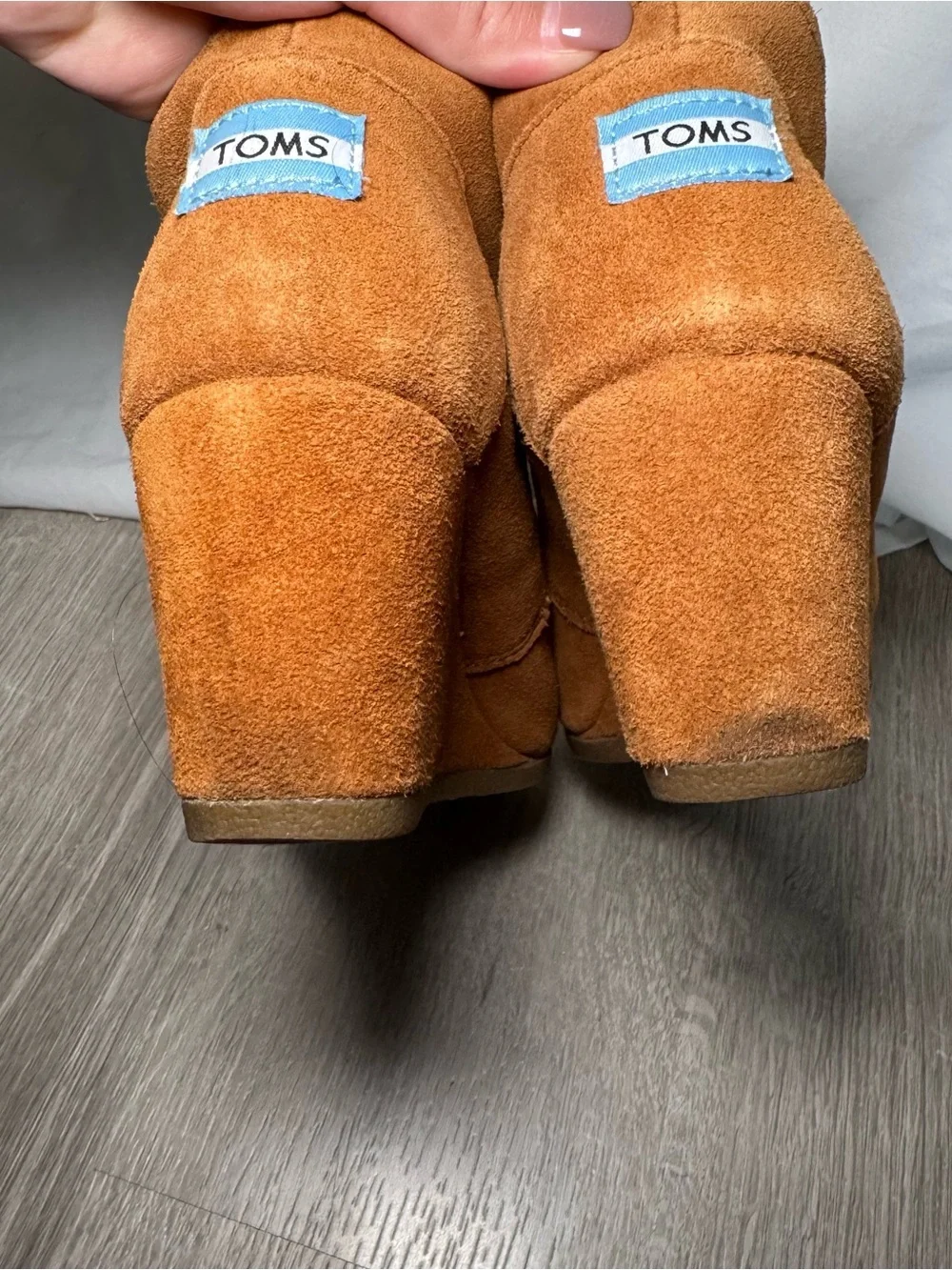 TOMS Suede Desert Wedge Booties Cognac Tan Brown 300513 Womens 7.5